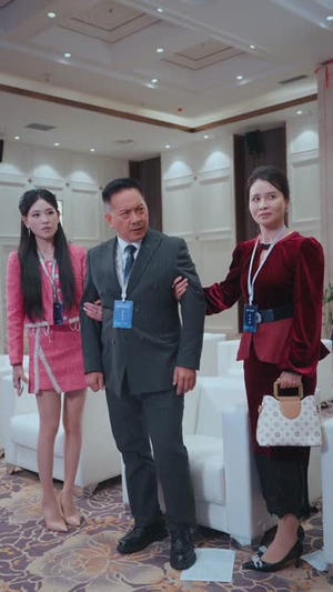 错把真龙当废柴(71集) 错把真龙当废柴(71集)精彩连连免费看