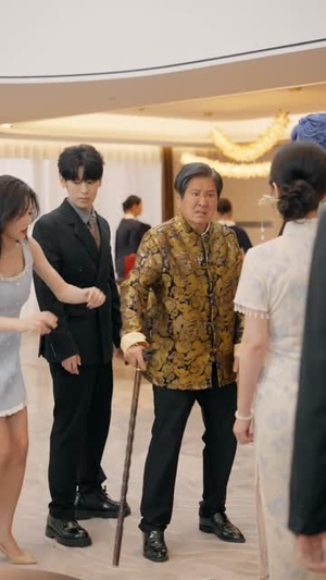 不肖子孙来拜见，二十二岁太奶奶（60集）哪个网站可以看