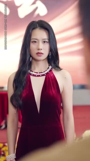 离婚后被四个哥哥宠上天（72集）在线播放