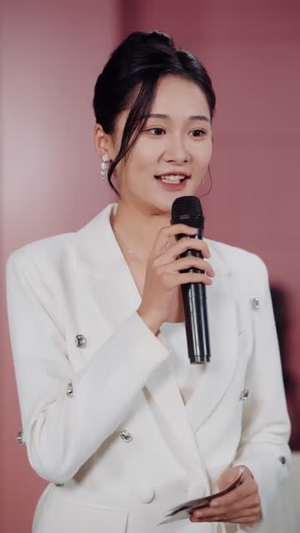 家有萌娃请签收(90集) 家有萌娃请签收(90集)精彩短剧看全集