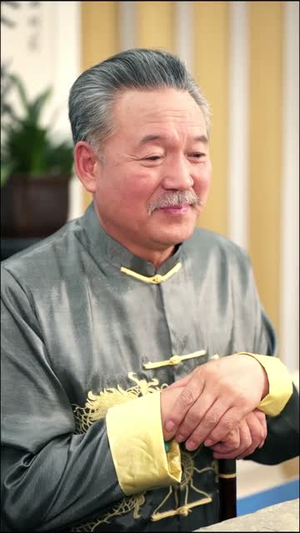 反派大佬成了女儿奴(80集) 反派大佬成了女儿奴(80集)好看到停不下来