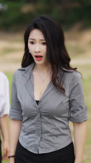 我家井里有条龙(80集) 我家井里有条龙(80集)红果短剧免费看