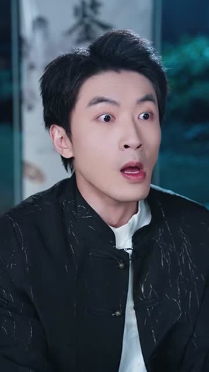 我靠直播鉴宝走上巅峰（61集）高质量短剧推荐