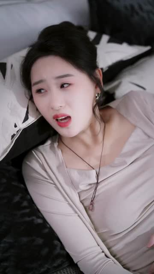 老娘手撕剧本由我不由天（80集）女主谁演的