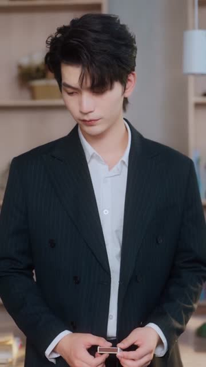 心上蔷薇（100集）全剧免费观看