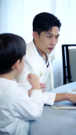 人到中年,婴儿系统带我逆袭(75集) 人到中年,婴儿系统带我逆袭(75集)免费短剧推荐