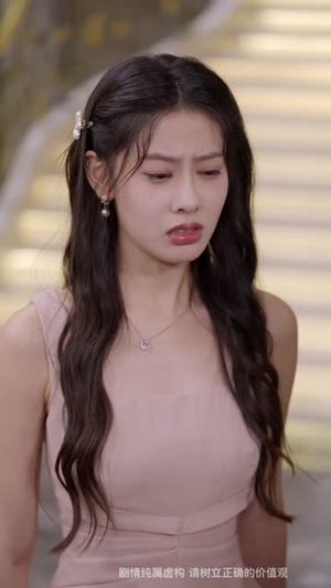 全家皆顶流,而我小透明(60集) 全家皆顶流,而我小透明(60集)穿越短剧推荐