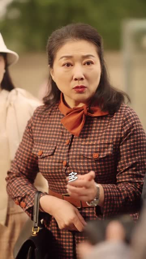 重生七零我闪婚,崽他爹竟是黑市掌舵人(76集) 重生七零我闪婚,崽他爹竟是黑市掌舵人(76集)超级好看的短剧