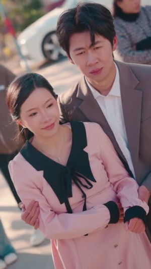 挣脱束缚后,我活成了自己的光(60集) 挣脱束缚后,我活成了自己的光(60集)热门短剧免费看