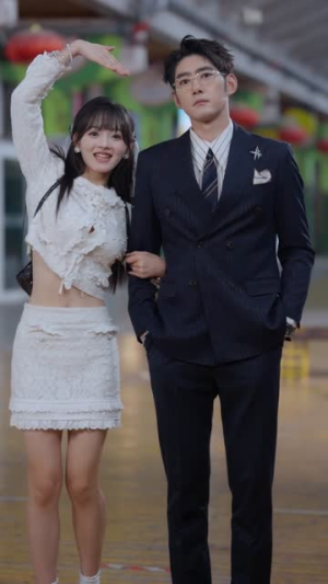 顶流她疯且迷人(78集) 顶流她疯且迷人(78集)女频短剧推荐