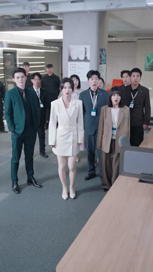 人生互换法则(54集) 人生互换法则(54集)第32集