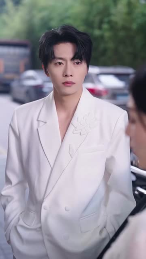 重生后我改嫁病弱老公,三个竹马悔不当初(56集) 重生后我改嫁病弱老公,三个竹马悔不当初(56集)热播短剧抢先看