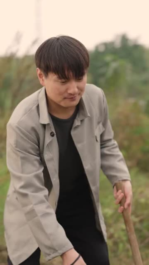 90淘金路:系统助我当大亨(81集) 90淘金路:系统助我当大亨(81集)集免费看短剧