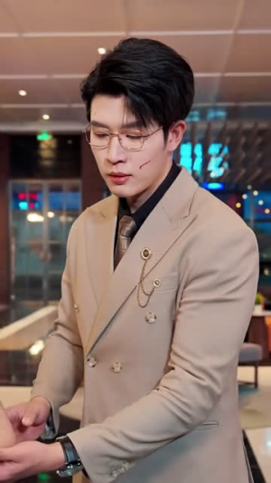 海棠也曾盛极而衰(71集) 海棠也曾盛极而衰(71集)古装短剧热播