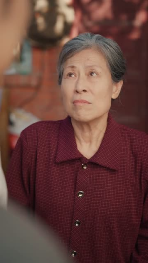 八零老太掀桌崛起(60集) 八零老太掀桌崛起(60集)短剧前十排行榜