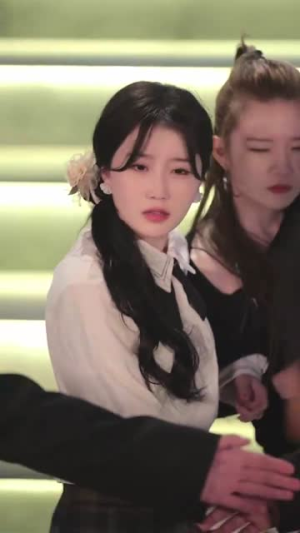 白兔入怀(60集) 白兔入怀(60集)百万短剧抢先看