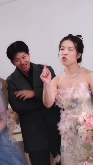 穿成儿子!我亲自治他的恋爱脑(65集) 穿成儿子!我亲自治他的恋爱脑(65集)古装短剧热播