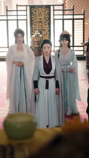 携皇嫂逆袭我无敌于天下（80集）短剧精彩片段