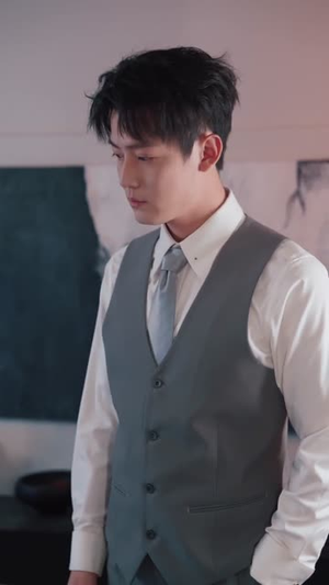 失控死对头只想亲她（80集）在哪个平台能看