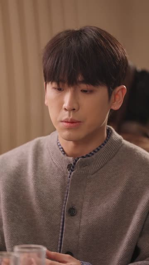 四万金镯，踹掉恋爱脑弟弟（60集）推荐你们也去看