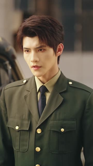 她在八零乘风起（79集）短剧精彩不断