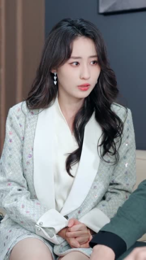 她与夜长辞（80集）短剧热门分享