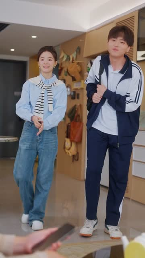 我的初恋竟是弟弟的班主任（57集） 演员表