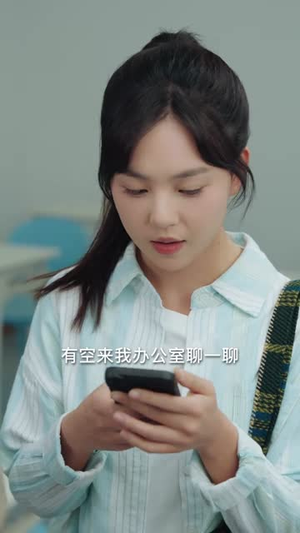 校花偷听我心声后，我绑定了修改心声系统（55集） 一起看短剧