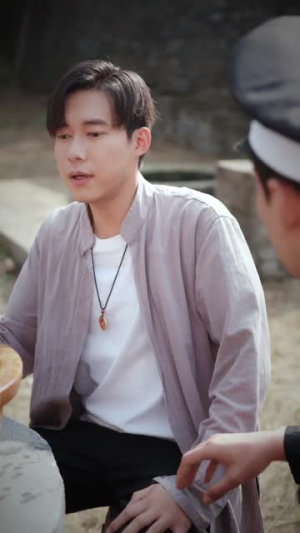 僵尸世界我收僵尸就变强（100集） 超火热门短剧