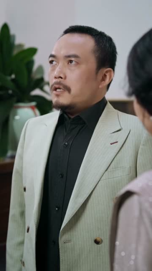 纸扎铺老板娘（70集）女主角是谁