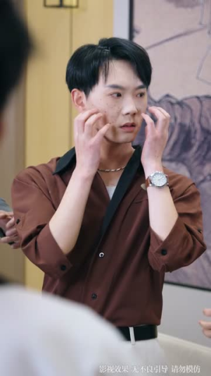 献祭后他踏着深渊归来（61集）火爆短剧热播中