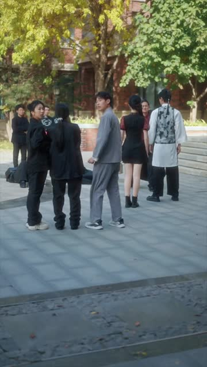 都市高武开局被校花强吻（63集）短剧片段推荐