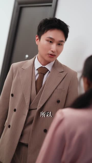 枫叶可与我闪红时（54集）好短剧分享