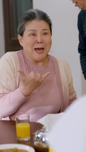 沈先生，你家小保姆又去怼人了（82集）夸克在线观看