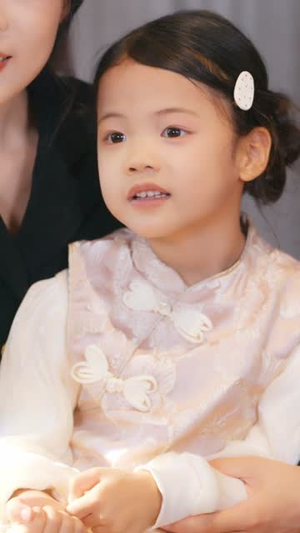 我家有乌鸦嘴宝宝(88集) 我家有乌鸦嘴宝宝(88集)在线观看全集