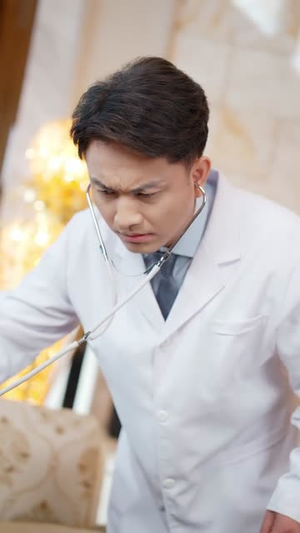 我用系统bug骗翻全世界(70集) 我用系统bug骗翻全世界(70集)好看上头的短剧