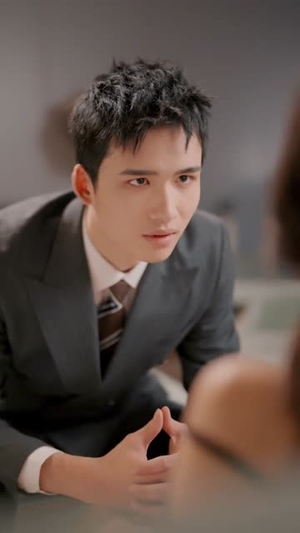 程小姐她另折高枝（30集）免费观看就是爽