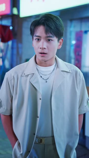 前妻悔婚后，我和校花绑定甜宠系统（78集）今日最火短剧