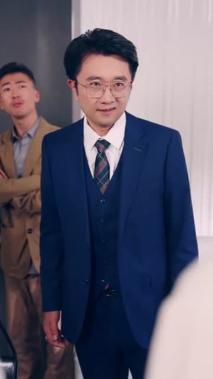 震惊返现，精神小妹叫我男神（62集）精彩好看短剧