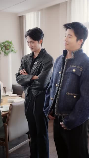 校花女友嫌我穷，我反手激活神级选择（51集）精彩短剧追不停