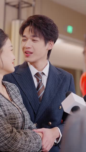 金榜题名宴，我让老公净身出户（45集）精彩短剧热播中