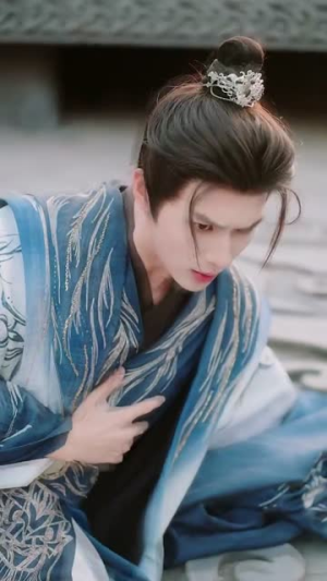 我法师加奶妈，用七把剑不过分吧（70集）短剧分享片段