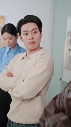 我靠谈恋爱成为首富（80集）小短剧抢先看