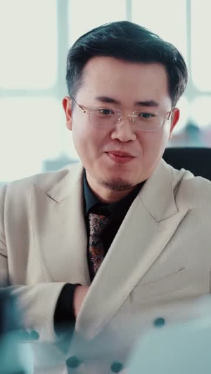 摸鱼奇才：从图书馆开始逆袭（80集）经典回顾免费看