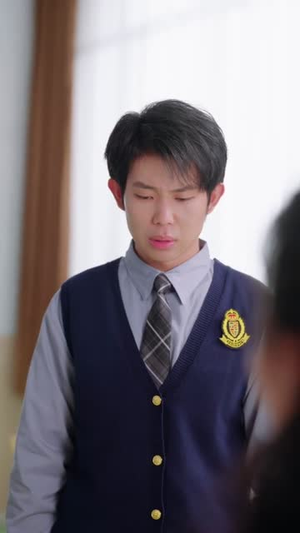 我一个脆皮学生，系统说我是仙帝（80集）百度网盘在线看