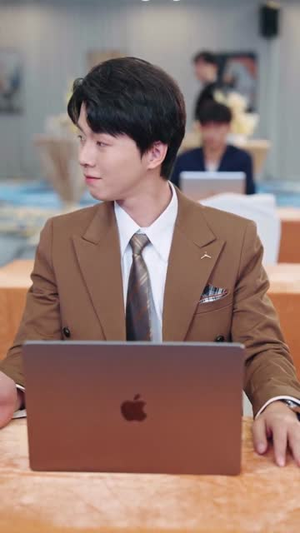 说好当赘婿,你把岳父卷哭了(80集) 说好当赘婿,你把岳父卷哭了(80集)民国短剧推荐