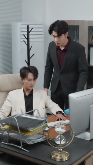 说好当枭雄怎么成国家栋梁了（80集）零花钱看整部剧