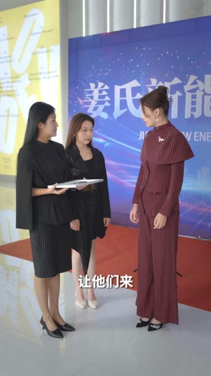 重生后,丢掉恋爱脑的我强的可怕(60集) 重生后,丢掉恋爱脑的我强的可怕(60集)免费短剧推荐