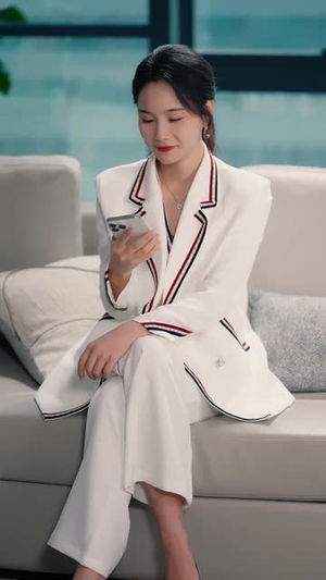 藏富老爸的逆袭（60集）热门短剧免费看