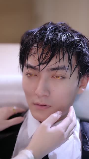 寻宝奇缘，神之一眼定乾坤（80集）每天分享短剧